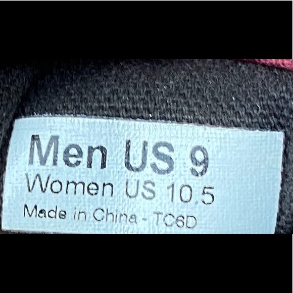 Vans - Picture 2 of 2